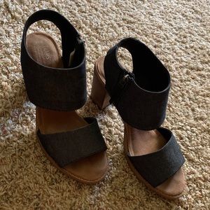 Toms Majorca Block Heel Sandal